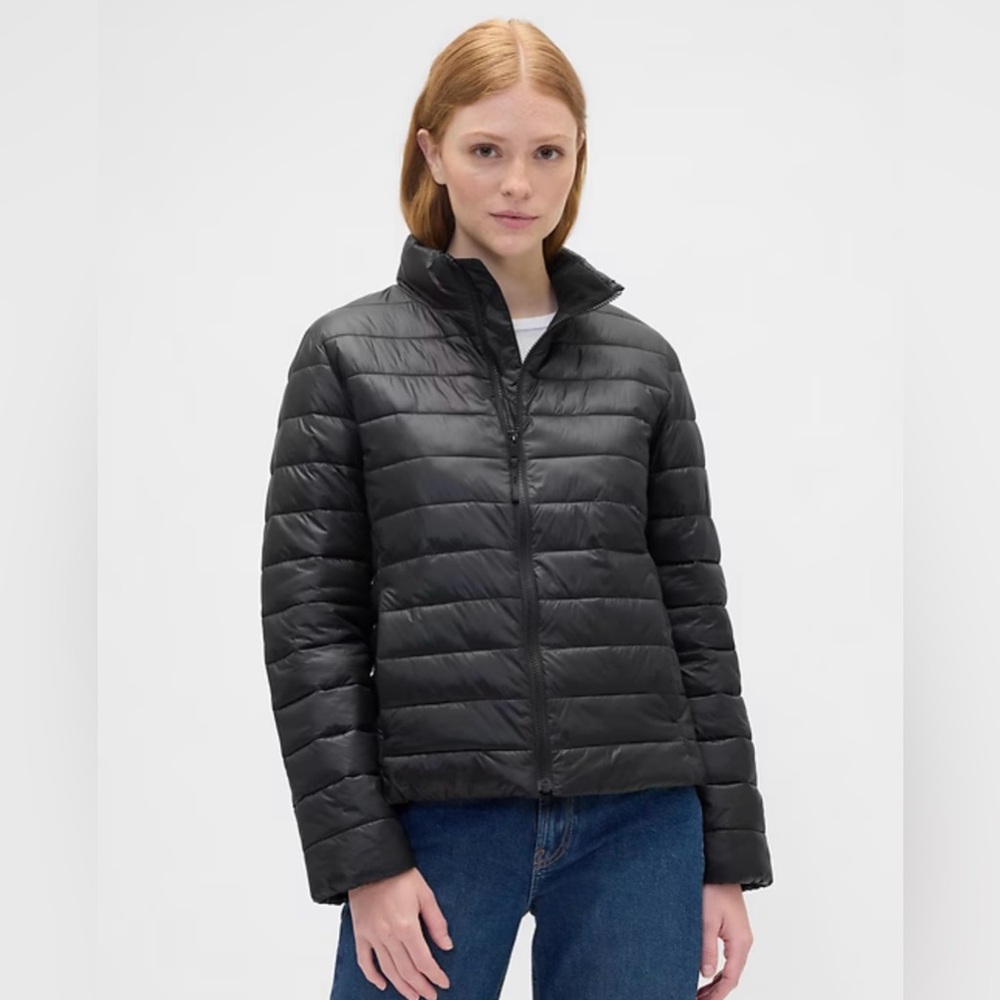 Gap Classic Lightweight Puffer Jacket - image 1